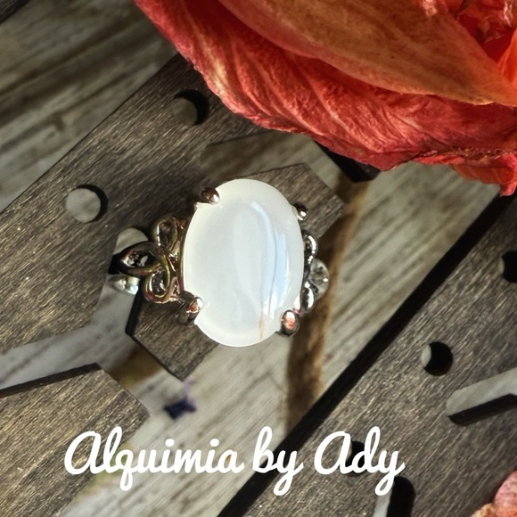 White jade silver gem ring - Picture 1 of 2